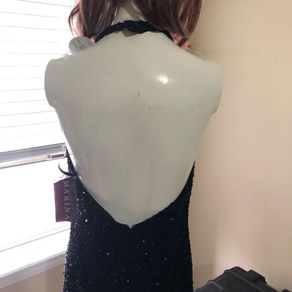 NWT Beaded halter gown. Read description size 6 price reflectsfew beads missing - Picture 4 of 8